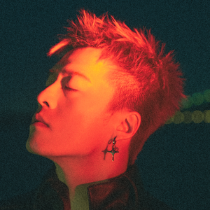 小黄鸭精品亚洲国产成人
